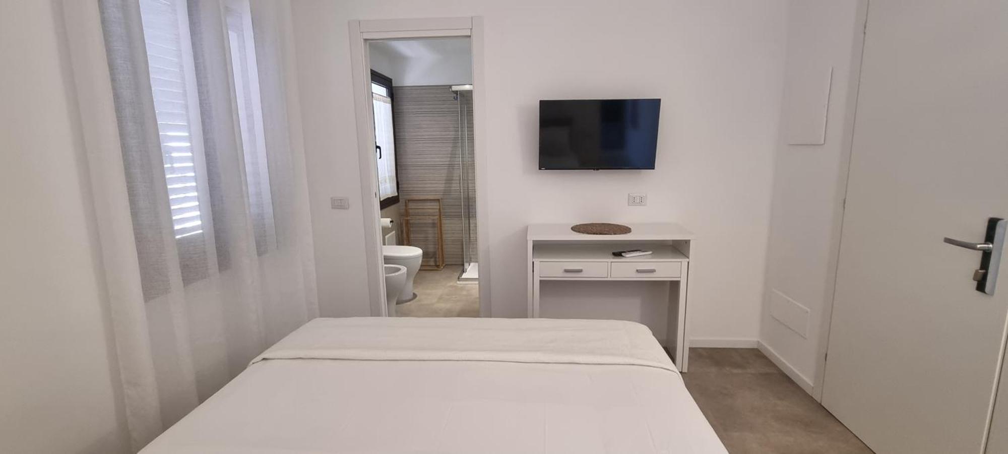 Anthias Rooms Affittacamere ポルト・サン・パーオロ エクステリア 写真