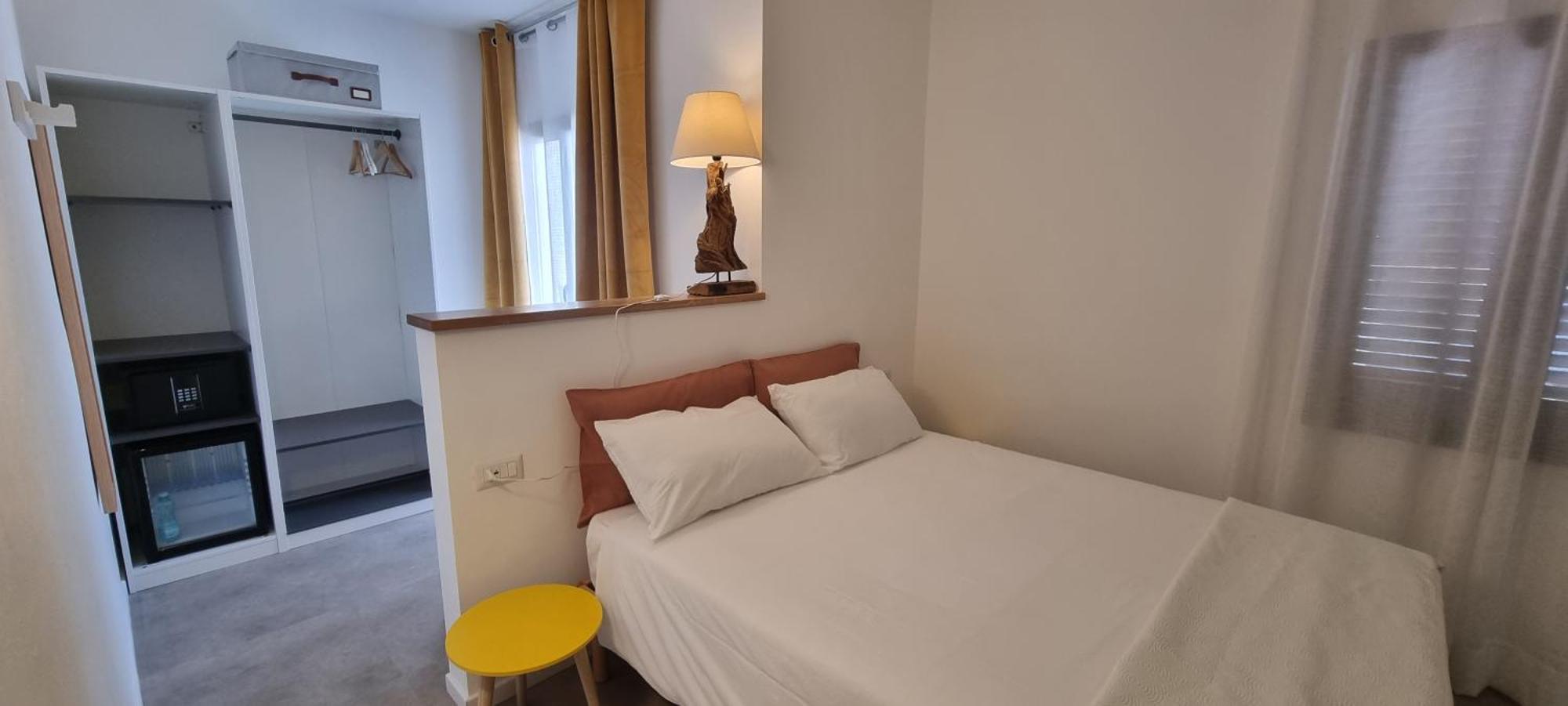 Anthias Rooms Affittacamere ポルト・サン・パーオロ エクステリア 写真